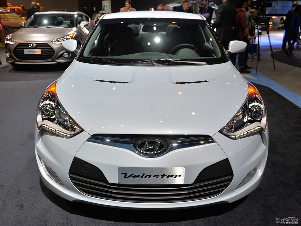 ͻVeloster^DƬ