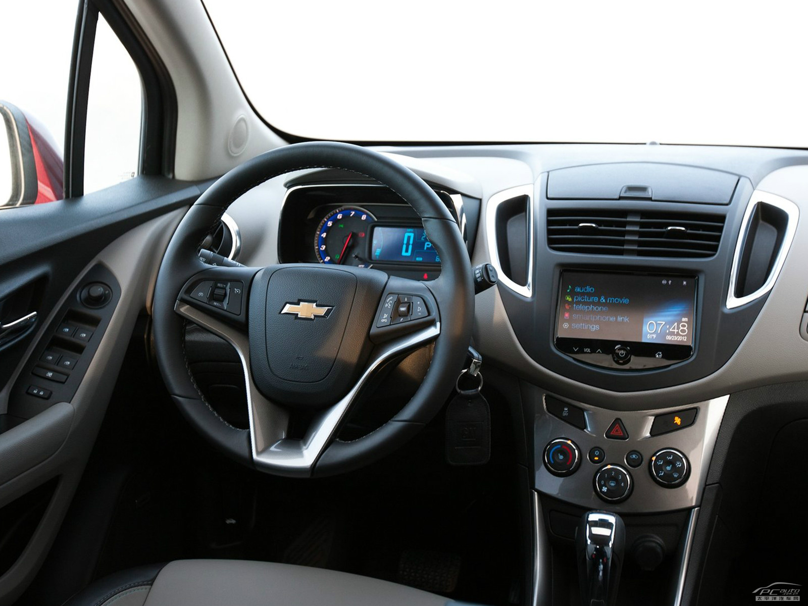 雪佛蘭Trax內(nèi)飾高清大圖