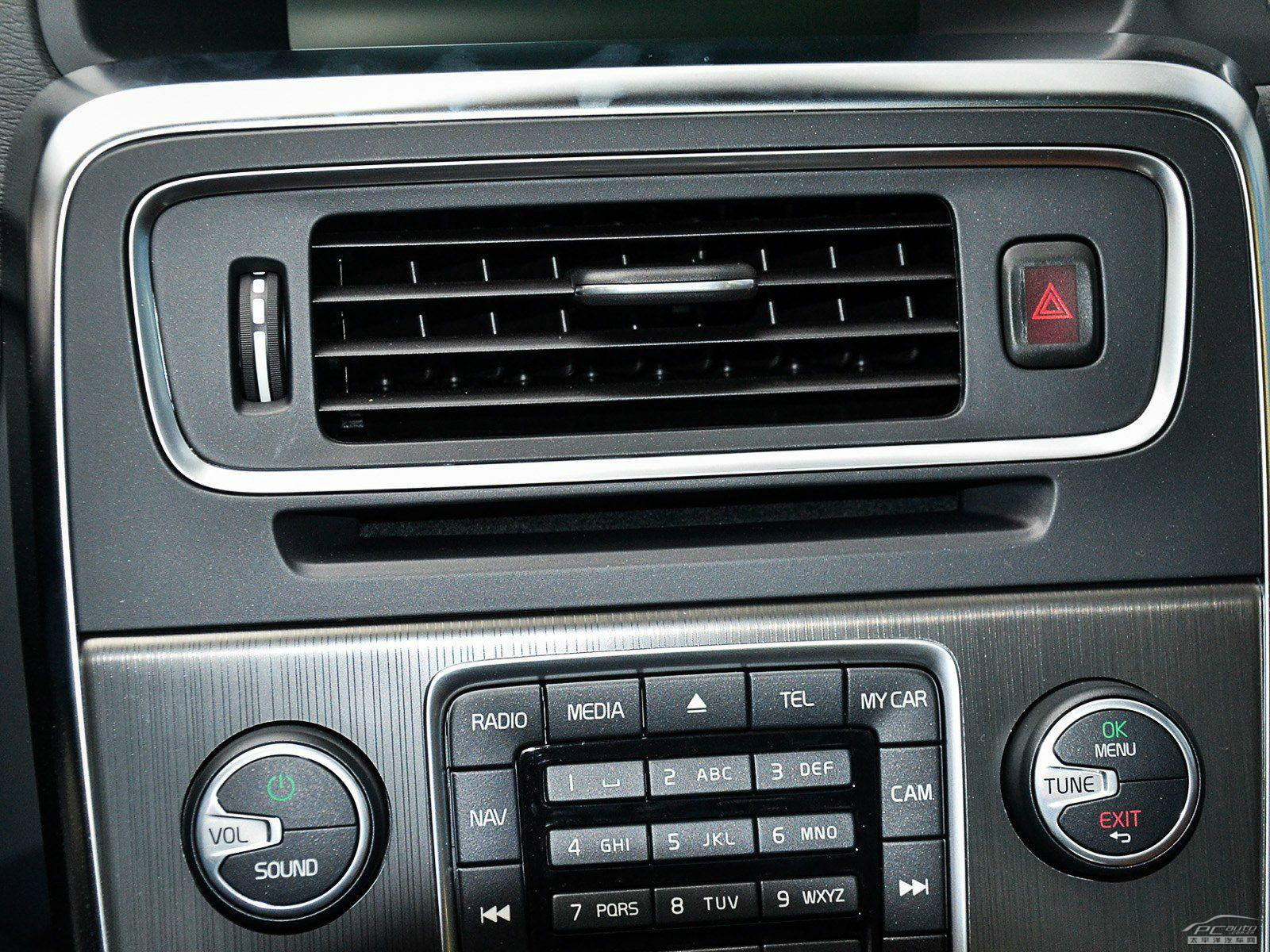 沃爾沃S60內(nèi)飾高清大圖