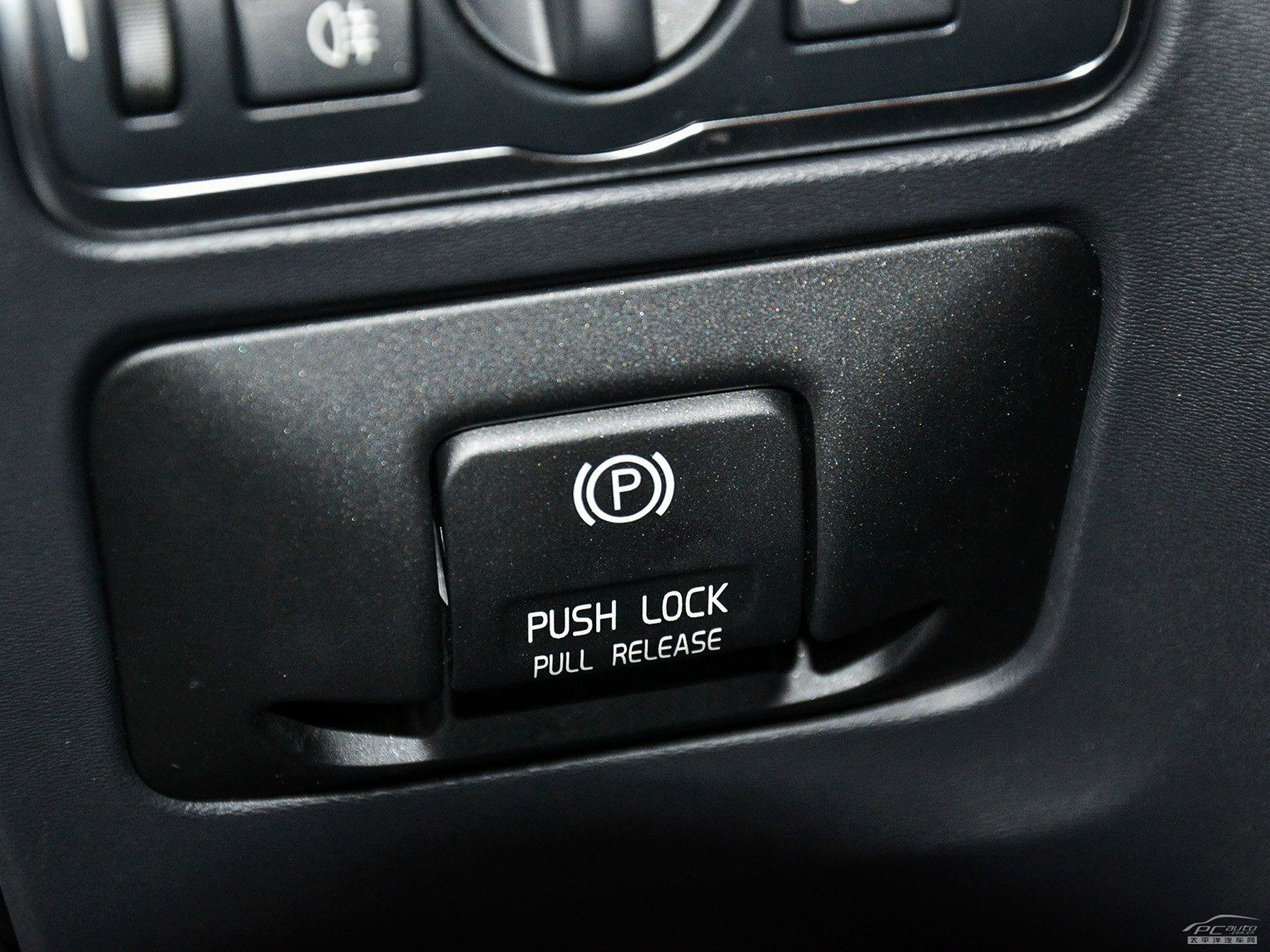 沃爾沃S60內(nèi)飾高清大圖