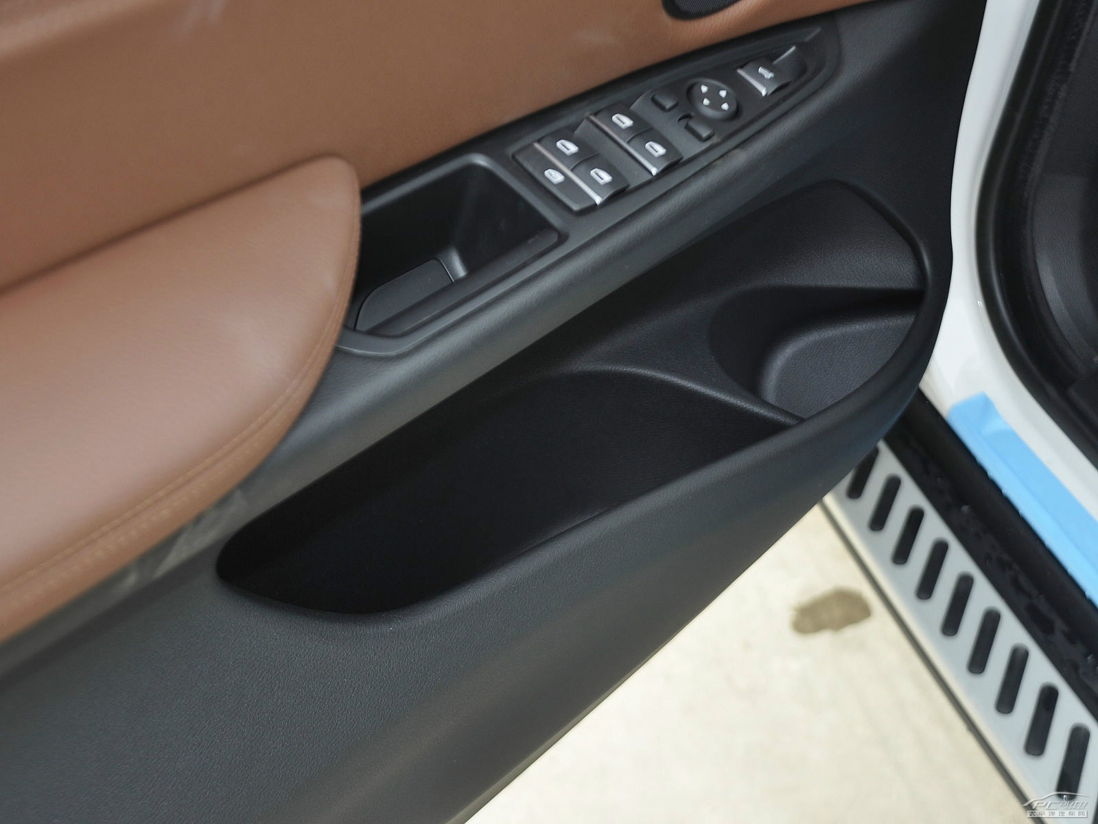 寶馬X5(進(jìn)口)空間高清大圖