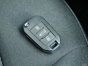 2014款 1.6L AT 舒適版 2014款 1.6L AT 舒適版