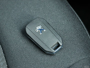 2014款 1.6L AT 舒適版 2014款 1.6L AT 舒適版