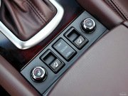 2013款 2.5L 兩驅(qū)尊雅版