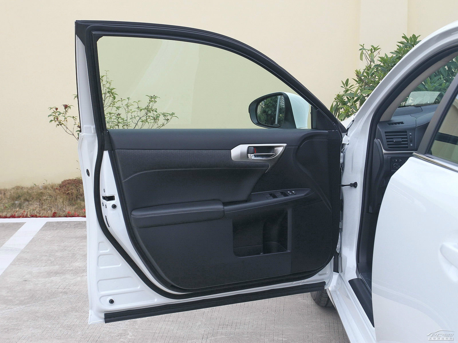 雷克薩斯CT內(nèi)飾高清大圖