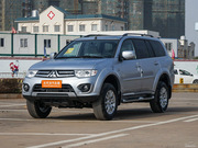 2013款 3.0L 自動(dòng)兩驅(qū)豪華型 2013款 3.0L 自動(dòng)兩驅(qū)豪華型