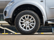 2013款 3.0L 自動(dòng)兩驅(qū)豪華型 2013款 3.0L 自動(dòng)兩驅(qū)豪華型