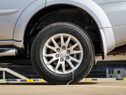 2013款 3.0L 自動(dòng)兩驅(qū)豪華型 2013款 3.0L 自動(dòng)兩驅(qū)豪華型