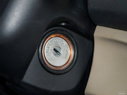 2013款 3.0L 自動兩驅(qū)豪華型 2013款 3.0L 自動兩驅(qū)豪華型