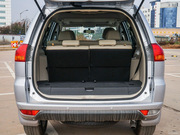 2013款 3.0L 自動兩驅(qū)豪華型 2013款 3.0L 自動兩驅(qū)豪華型