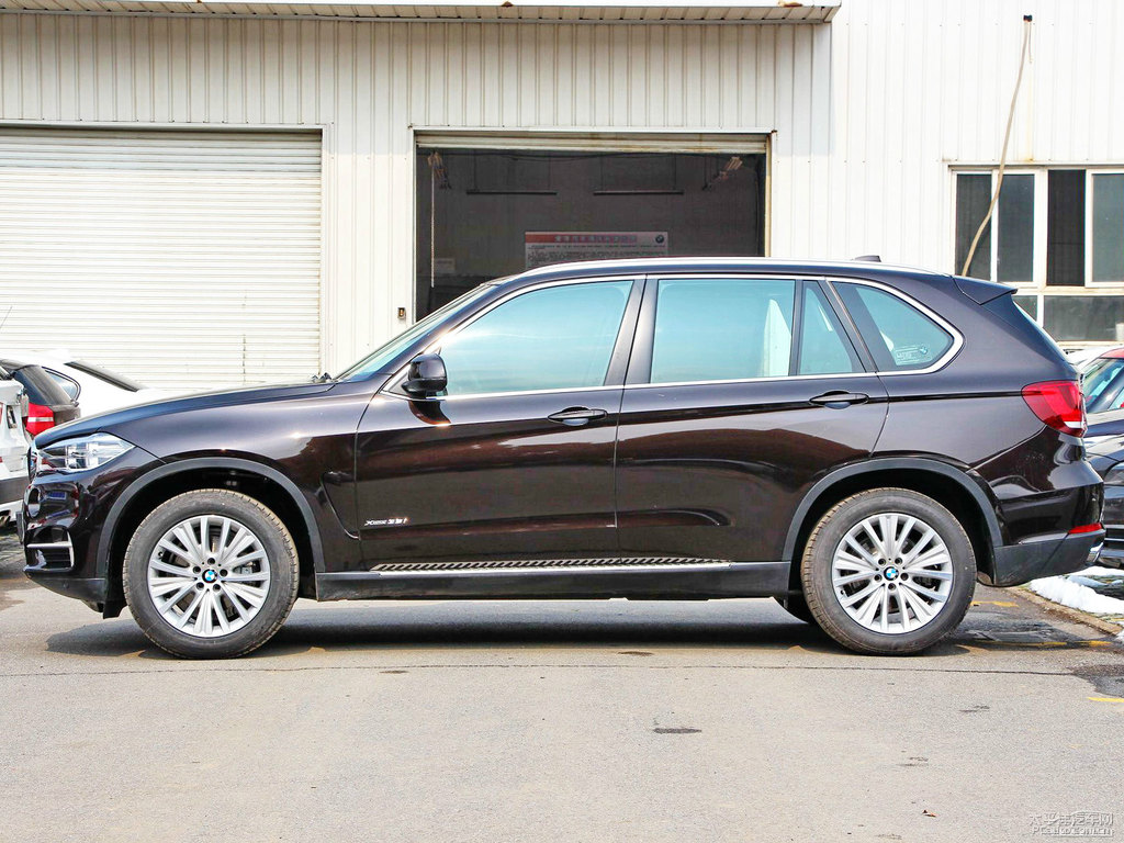 閃晶棕寶馬X5(進(jìn)口)整車外觀外觀圖片