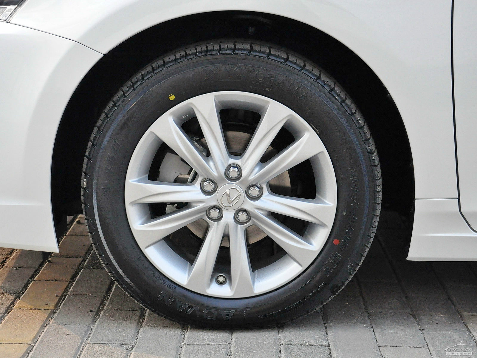 雷克薩斯CT外觀高清大圖