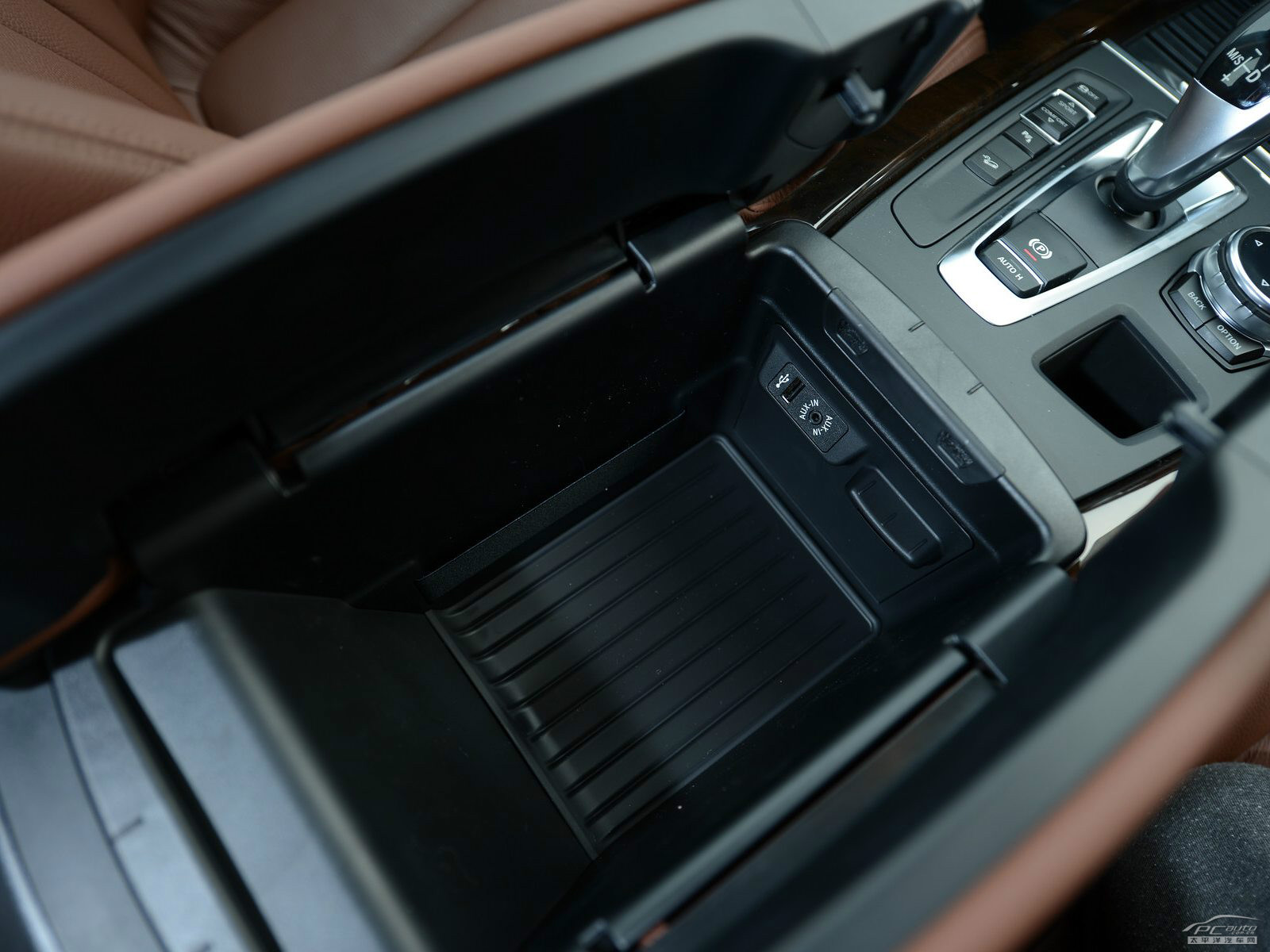 寶馬X5(進(jìn)口)空間高清大圖