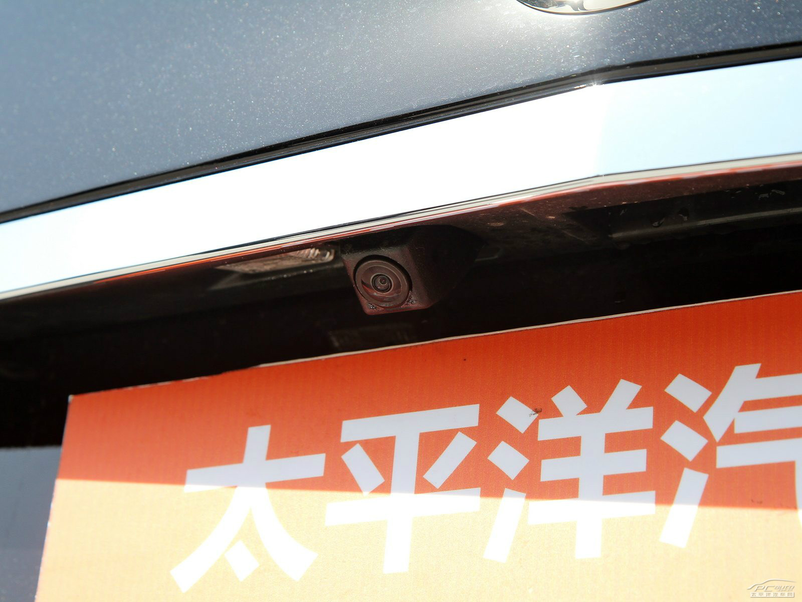 奔馳E級外觀高清大圖