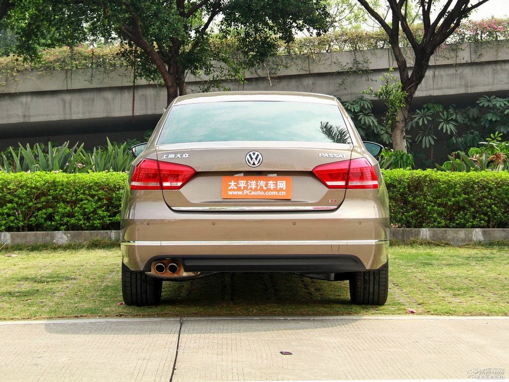 釉金帕薩特整車外觀外觀圖片
