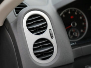 2013款 1.8TSI 自動(dòng)兩驅(qū)舒適版 2013款 1.8TSI 自動(dòng)兩驅(qū)舒適版