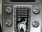 2014款 2.0T T5 智馭版 2014款 2.0T T5 智馭版