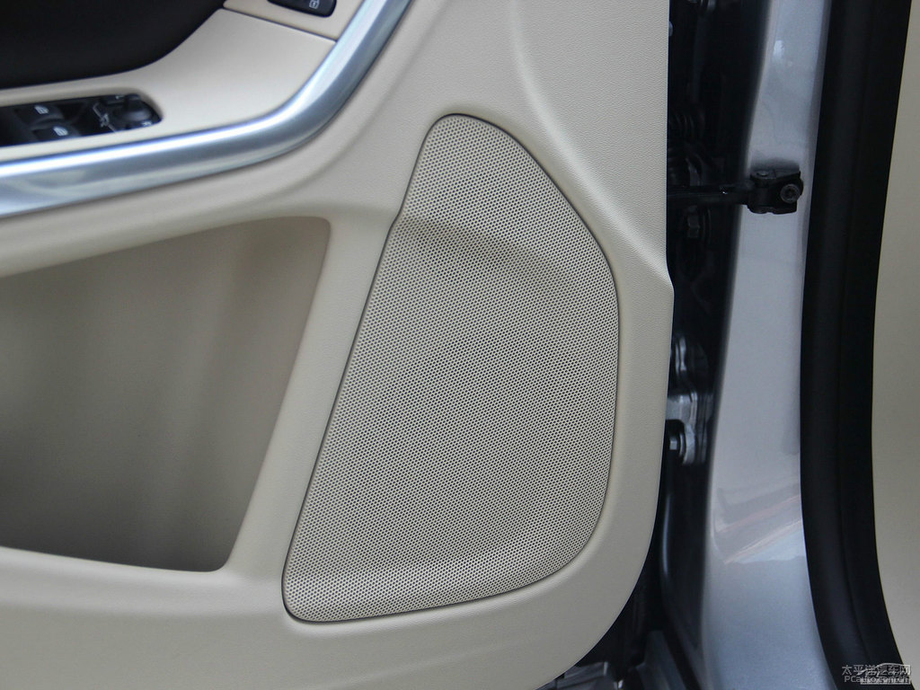 電銀沃爾沃S60車廂內(nèi)飾圖片