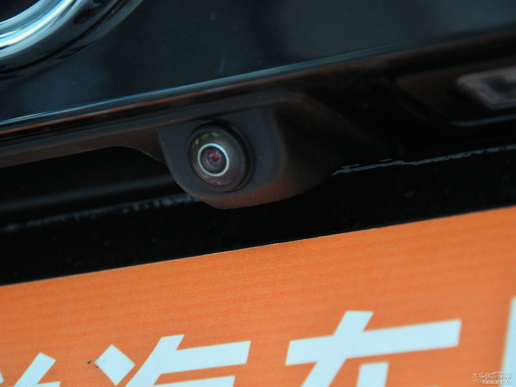 炭黑寶馬X5(進(jìn)口)車尾外觀圖片
