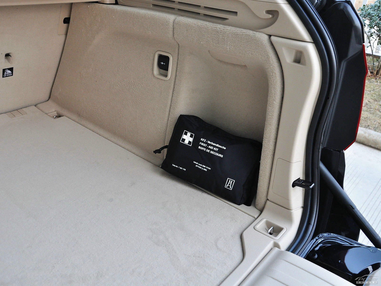 寶馬X5(進(jìn)口)空間高清大圖