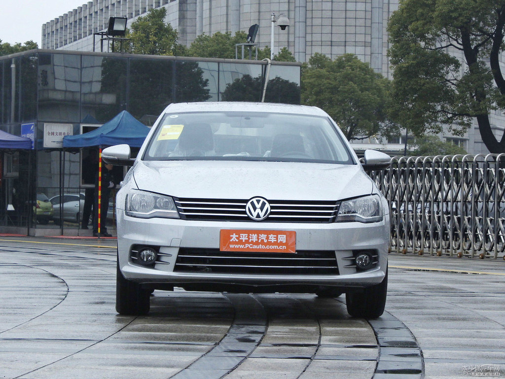 水晶銀寶來整車外觀外觀圖片