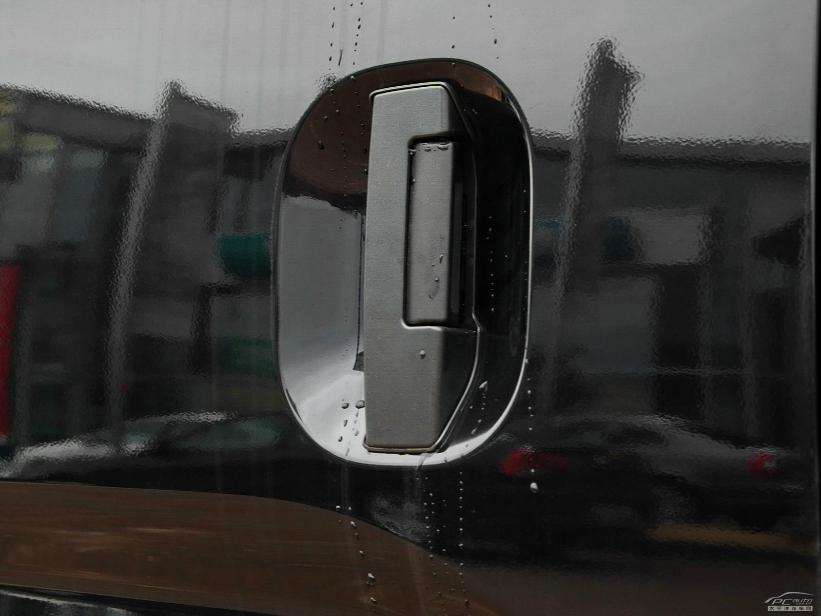 日產(chǎn)NV200外觀高清大圖