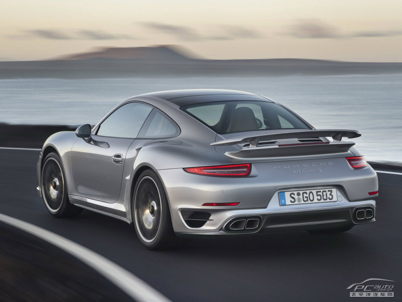 保時捷 保時捷911 2014款 turbo s coupe 銠銀 外觀 編輯:潘洪瀚 提示