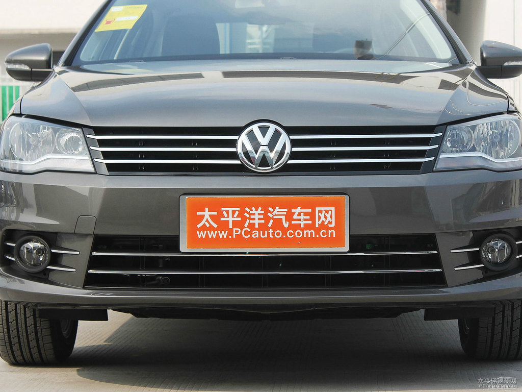 柏林灰寶來車頭外觀圖片