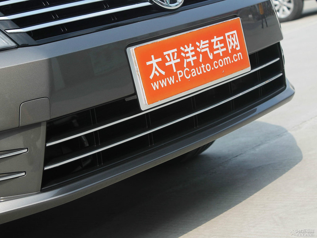 柏林灰寶來車頭外觀圖片