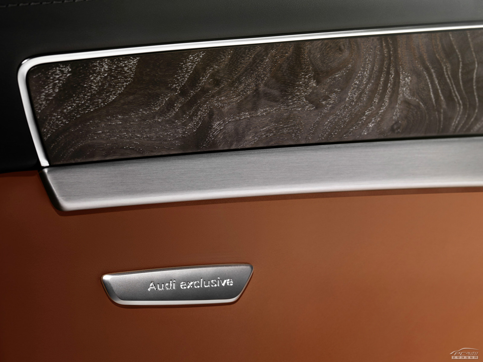 奧迪A8內(nèi)飾高清大圖