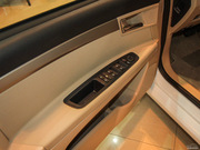 2013款 350S 1.5L 自動迅達(dá)版 2013款 350S 1.5L 自動迅達(dá)版