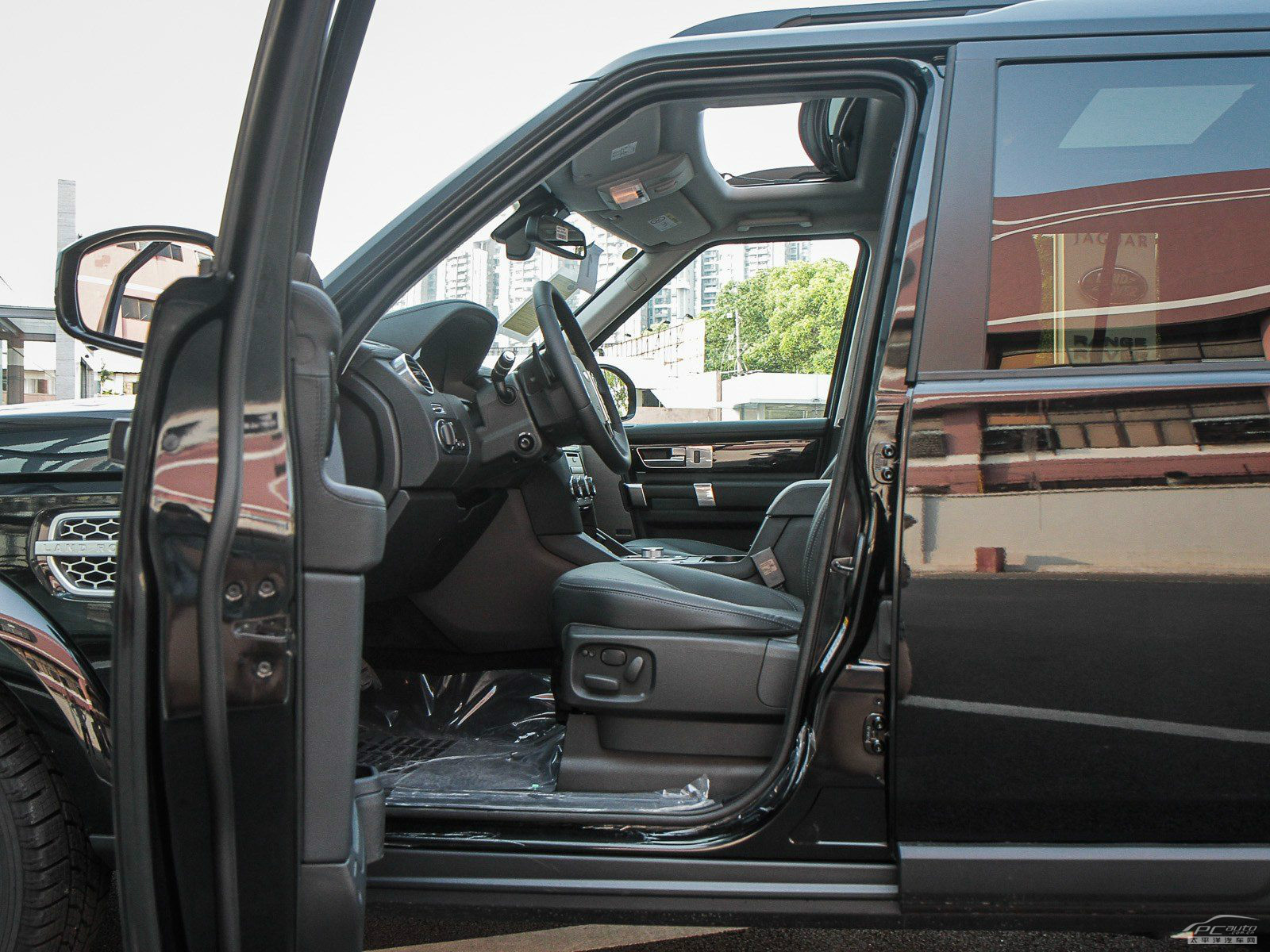 發(fā)現(xiàn)空間高清大圖