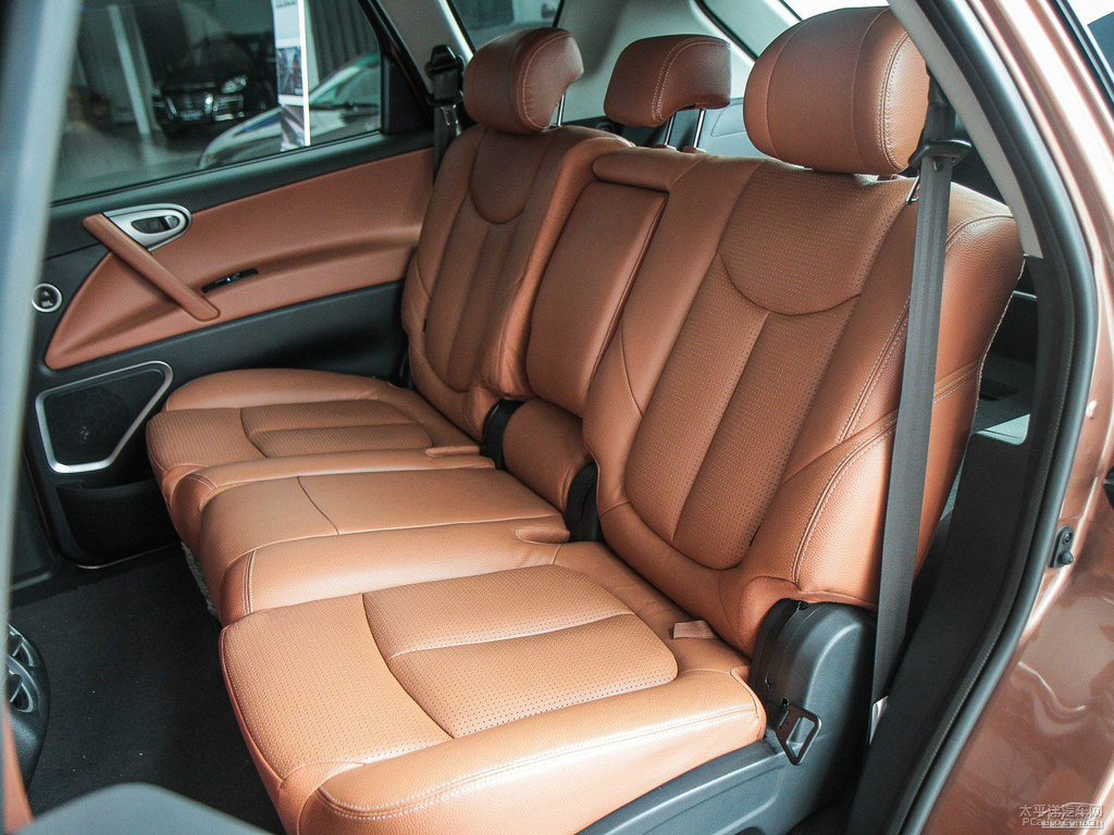 Kȼ{ǽݴ7 SUV΃(ni)DƬ