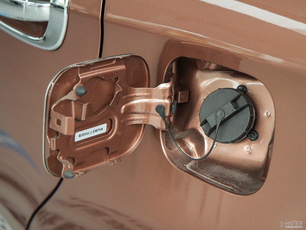 Kȼ{ǽݴ7 SUV(ji)(ji)DƬ
