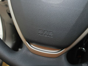 2014款 350C 1.5L 自動迅悅版 2014款 350C 1.5L 自動迅悅版