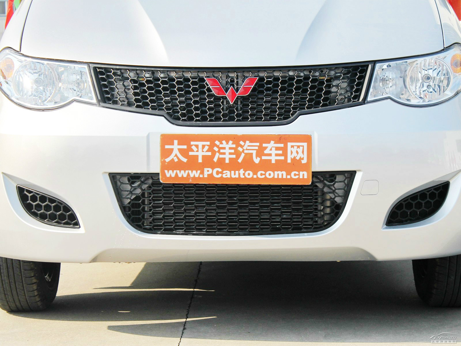 五菱宏光外觀高清大圖
