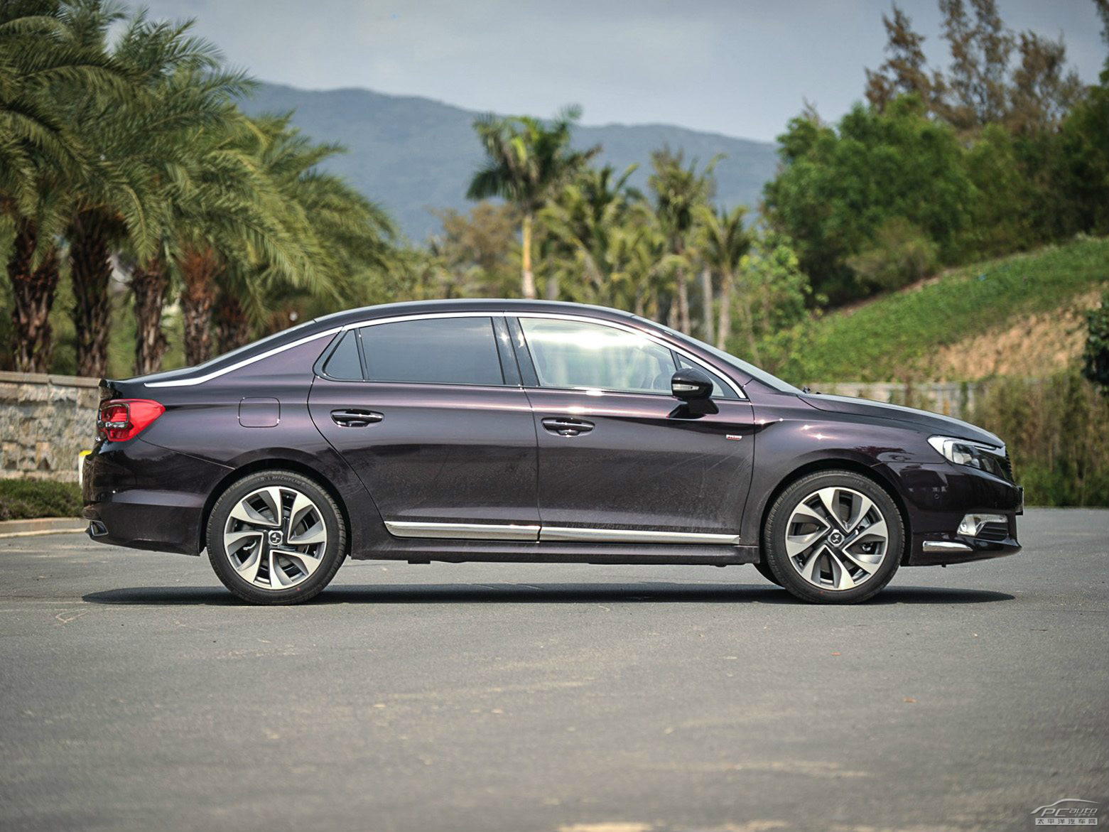 DS 5LS外觀高清大圖
