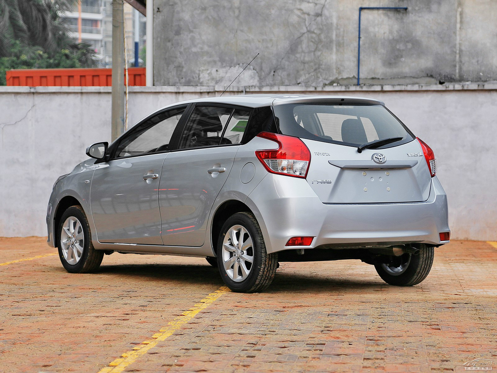 YARiS L 致炫外觀高清大圖