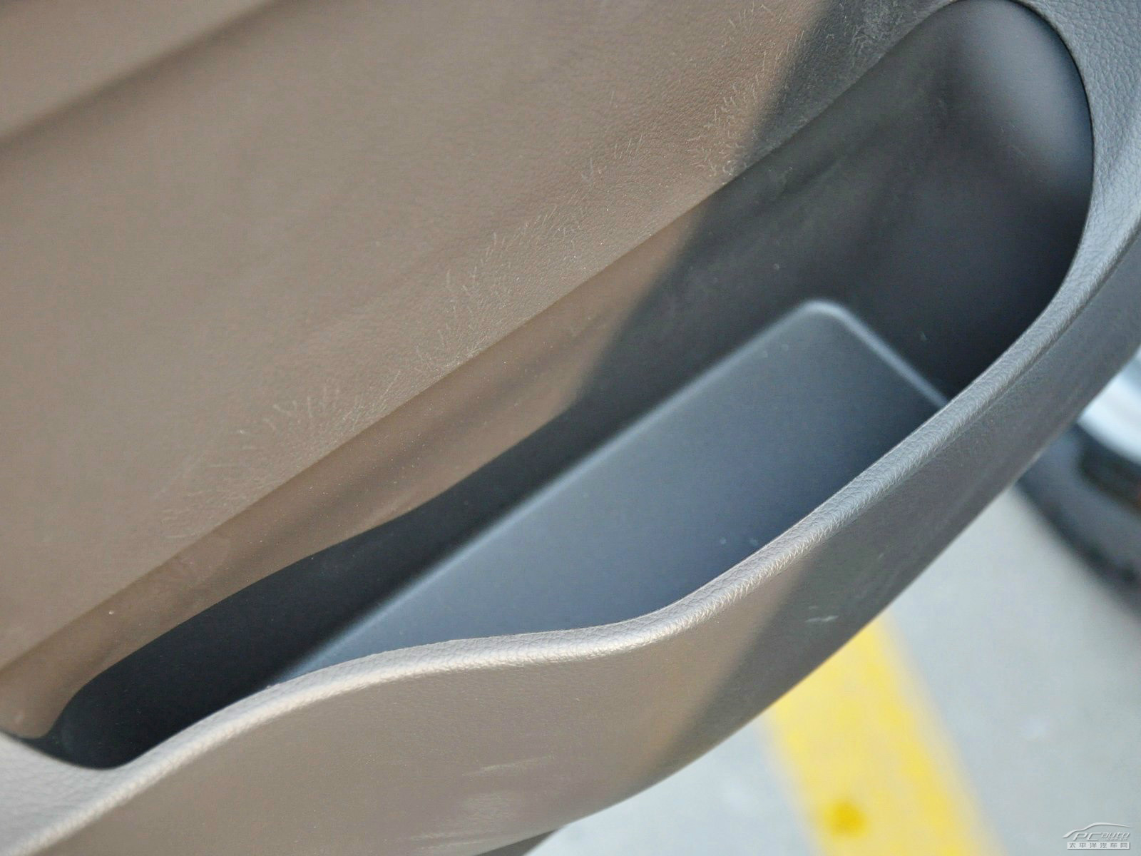 五菱宏光S空間高清大圖