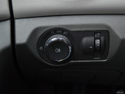 2013款 1.6L SL 手動天地版 