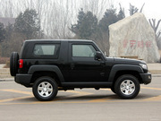 2014款 2.4L 手動(dòng)四驅(qū)穿越版 2014款 2.4L 手動(dòng)四驅(qū)穿越版