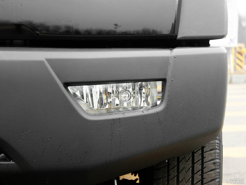 極夜黑北京BJ40車頭外觀圖片