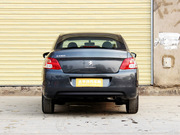 2014款 1.6L MT 舒適版 2014款 1.6L MT 舒適版
