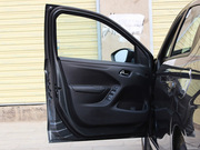 2014款 1.6L MT 舒適版 2014款 1.6L MT 舒適版