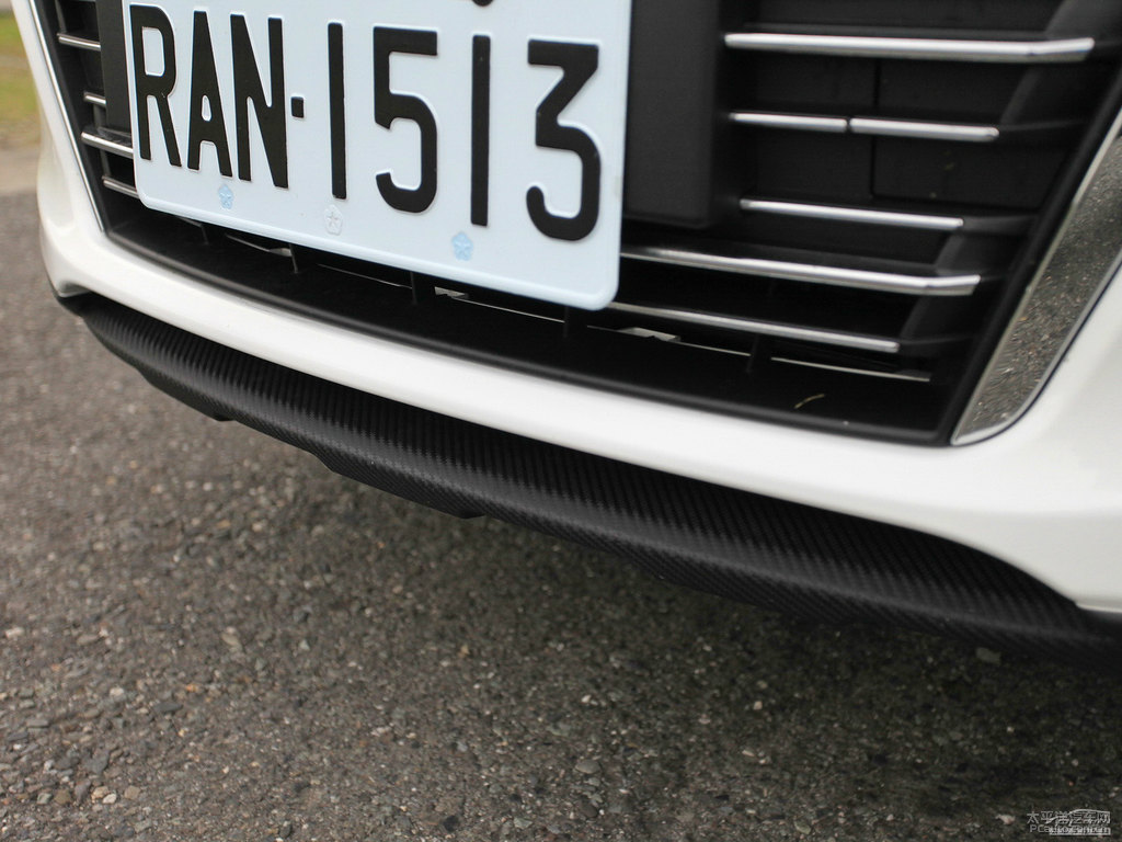 ɰ׼{ǽ݃(yu)6 SUV܇β^DƬ