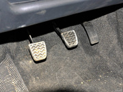 2013款 1.5L 手動(dòng)精英型