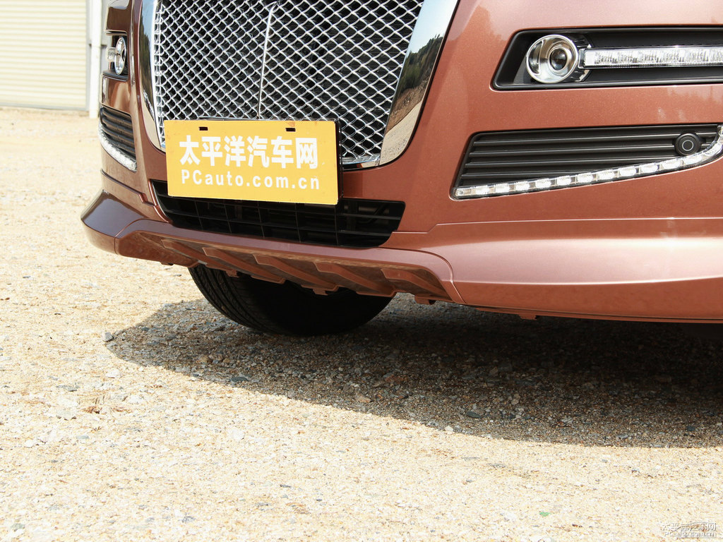 Kȼ{ǽݴ7 SUV܇(ch)^^DƬ