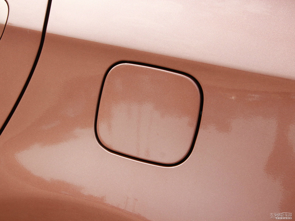 Kȼ{ǽݴ7 SUV܇^DƬ