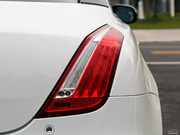 2013款 XJL 2.0T 典雅商務(wù)版