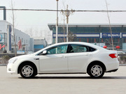 2014款 1.8T AT 精致型 2014款 1.8T AT 精致型